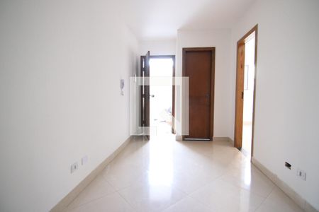 Sala de apartamento para alugar com 2 quartos, 45m² em Vila Nhocune, São Paulo