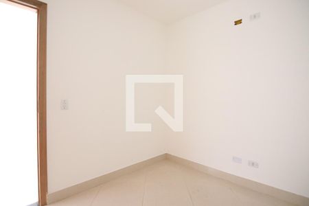 Quarto 2 de apartamento para alugar com 2 quartos, 45m² em Vila Nhocune, São Paulo