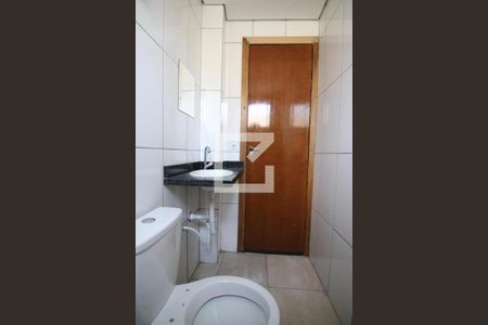 Apartamento para alugar com 45m², 2 quartos e sem vagaBanheiro