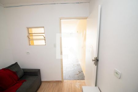 Casa à venda com 217m², 4 quartos e 4 vagas Casa à venda com 217m², 4 quartos e 4 vagasSala - Edicula