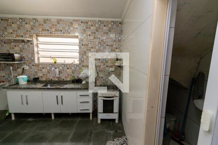 Casa à venda com 217m², 4 quartos e 4 vagas Casa à venda com 217m², 4 quartos e 4 vagasCozinha - Edicula