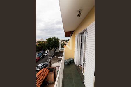 Casa à venda com 217m², 4 quartos e 4 vagas Casa à venda com 217m², 4 quartos e 4 vagasQuarto 3 Suite