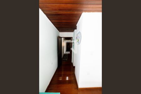 Casa à venda com 217m², 4 quartos e 4 vagas Casa à venda com 217m², 4 quartos e 4 vagasQuarto 3 Suite