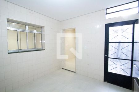 Casa à venda com 70m², 2 quartos e 2 vagas Casa à venda com 70m², 2 quartos e 2 vagasEspaço - Lavanderia