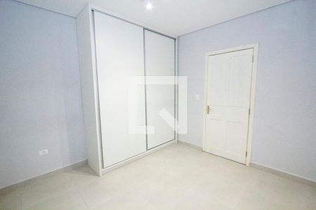 Casa à venda com 70m², 2 quartos e 2 vagas Casa à venda com 70m², 2 quartos e 2 vagasQuarto 2