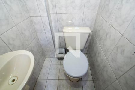 Casa à venda com 70m², 2 quartos e 2 vagas Casa à venda com 70m², 2 quartos e 2 vagasBanheiro 2