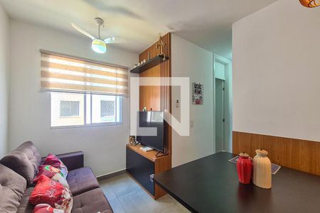 Sala de apartamento para alugar com 2 quartos, 47m² em Piedade, Rio de Janeiro