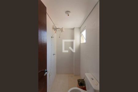 Apartamento à venda com 50m², 2 quartos e 1 vaga Apartamento à venda com 50m², 2 quartos e 1 vagaBanheiro