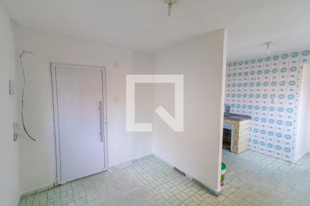 Sala de casa para alugar com 2 quartos, 60m² em Vila Guilhermina, São Paulo