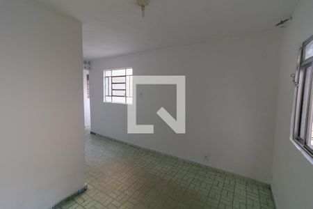 Sala de casa para alugar com 2 quartos, 60m² em Vila Guilhermina, São Paulo