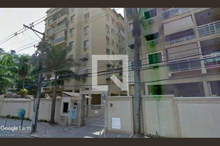 Apartamento à venda com 100m², 3 quartos e 1 vaga Apartamento à venda com 100m², 3 quartos e 1 vagaFachada e Portaria