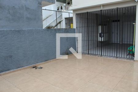 Casa para alugar com 192m², 3 quartos e 4 vagasÁrea Externa