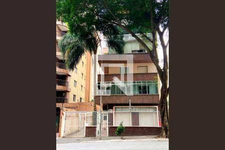 Apartamento à venda com 122m², 2 quartos e sem vagaFachada