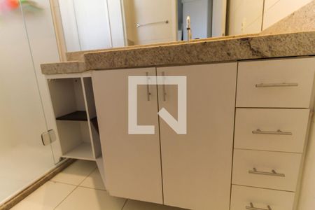 Apartamento para alugar com 137m², 3 quartos e 2 vagas Apartamento para alugar com 137m², 3 quartos e 2 vagasBanheiro da Sauíte 2