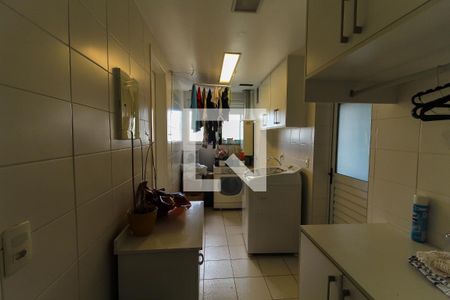 Apartamento para alugar com 137m², 3 quartos e 2 vagas Apartamento para alugar com 137m², 3 quartos e 2 vagasÁrea de Serviço