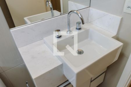 Apartamento para alugar com 87m², 3 quartos e 2 vagasBanheiro da Suíte 1 Pia