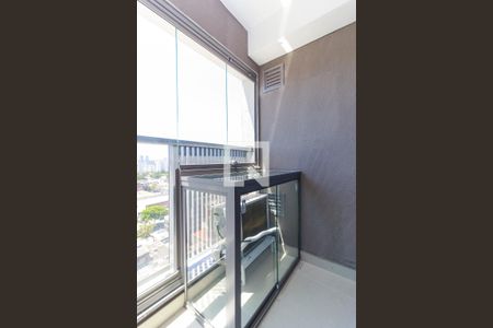 Studio para alugar com 25m², 1 quarto e 1 vaga Studio para alugar com 25m², 1 quarto e 1 vagaVaranda do Studio