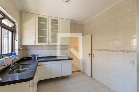 Casa à venda com 500m², 6 quartos e 4 vagasCozinha