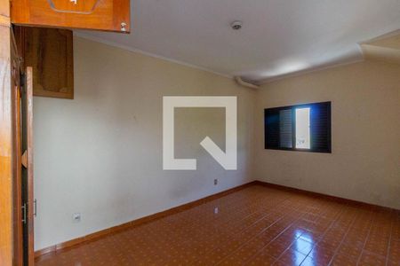 Casa à venda com 500m², 6 quartos e 4 vagas Quarto 4