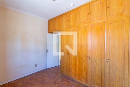 Casa à venda com 500m², 6 quartos e 4 vagasQuarto 2