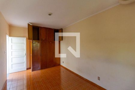 Casa à venda com 500m², 6 quartos e 4 vagas Quarto 4