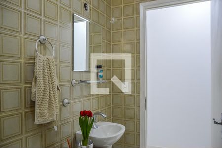 Apartamento para alugar com 54m², 2 quartos e 1 vaga Apartamento para alugar com 54m², 2 quartos e 1 vagaBanheiro