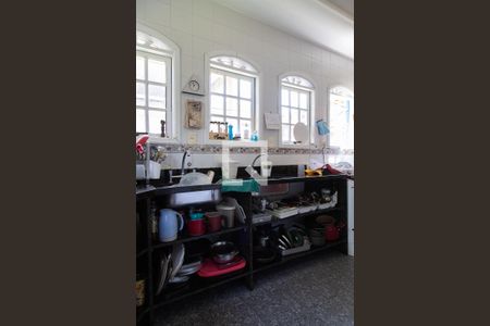 Casa de condomínio à venda com 350m², 3 quartos e 5 vagasCozinha 