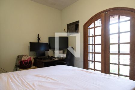 Casa de condomínio à venda com 350m², 3 quartos e 5 vagasSuíte 1