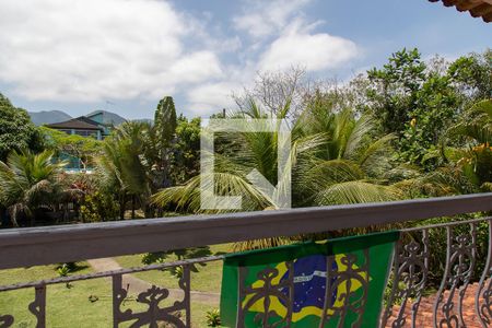 Casa de condomínio à venda com 350m², 3 quartos e 5 vagasVaranda da sala 2