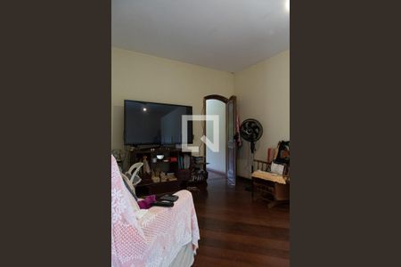 Casa de condomínio à venda com 350m², 3 quartos e 5 vagasSuíte 2