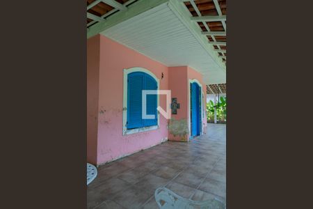 Casa de condomínio à venda com 350m², 3 quartos e 5 vagasVaranda do jardim