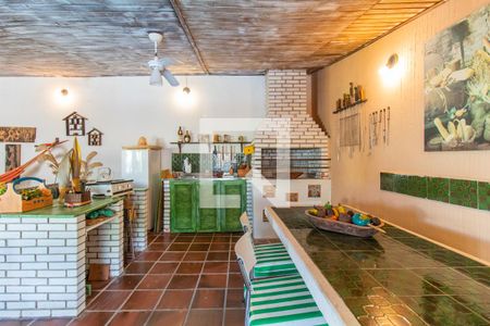 Casa à venda com 910m², 6 quartos e 5 vagas Casa à venda com 910m², 6 quartos e 5 vagasSalão de festas