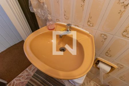 Casa à venda com 910m², 6 quartos e 5 vagas Casa à venda com 910m², 6 quartos e 5 vagasBanheiro de Serviço