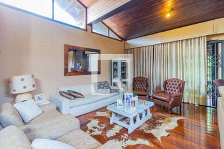 Sala de casa à venda com 6 quartos, 910m² em Jardim Isabel, Porto Alegre