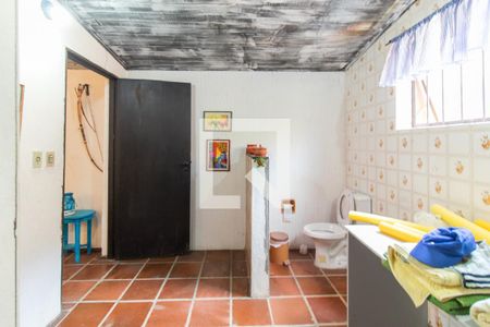 Casa à venda com 910m², 6 quartos e 5 vagas Casa à venda com 910m², 6 quartos e 5 vagasSalão de festas