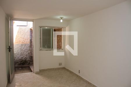 Quarto  de casa para alugar com 1 quarto, 50m² em Piedade, Rio de Janeiro