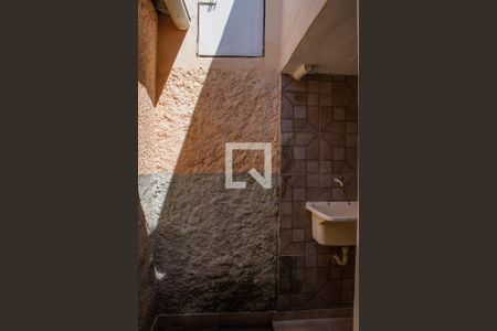 Casa para alugar com 50m², 1 quarto e sem vagaÁrea de Serviço