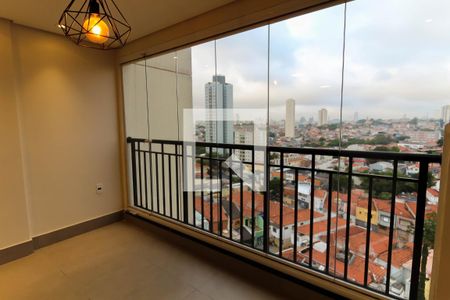 Apartamento à venda com 70m², 1 quarto e 1 vaga Apartamento à venda com 70m², 1 quarto e 1 vagaVaranda