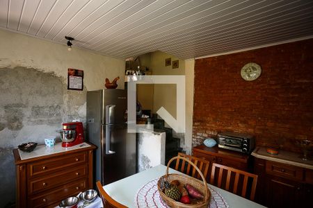 Casa à venda com 250m², 2 quartos e 2 vagas Casa à venda com 250m², 2 quartos e 2 vagasCozinha