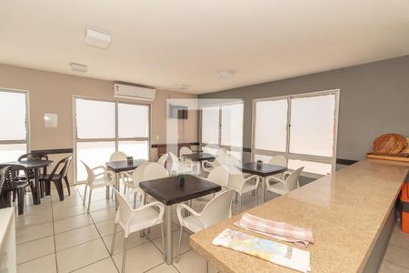 Apartamento para alugar com 43m², 2 quartos e 1 vagaÁrea comum - Salão de festas
