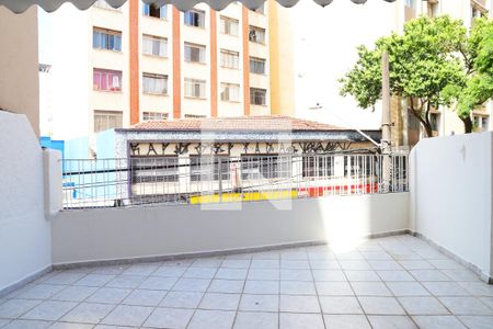 Apartamento para alugar com 80m², 2 quartos e sem vagaÁrea de Serviço