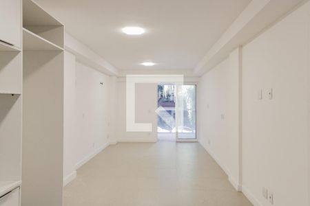 Sala/Quarto de kitnet/studio à venda com 1 quarto, 52m² em Copacabana, Rio de Janeiro