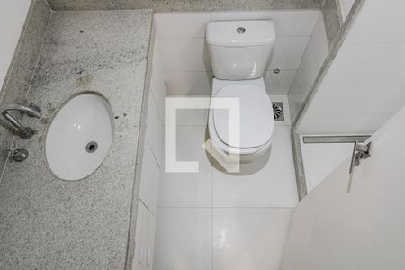 Studio à venda com 52m², 1 quarto e sem vaga Studio à venda com 52m², 1 quarto e sem vagaBanheiro