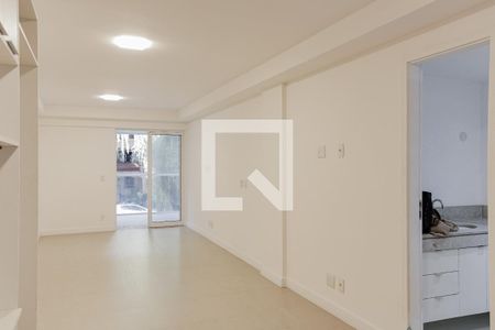 Sala/Quarto de kitnet/studio à venda com 1 quarto, 52m² em Copacabana, Rio de Janeiro