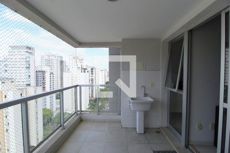 Varanda de kitnet/studio para alugar com 1 quarto, 39m² em Indianópolis, São Paulo