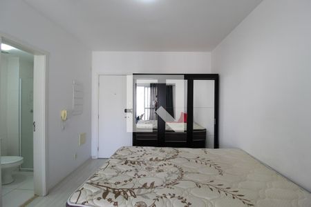 Sala/Quarto de kitnet/studio para alugar com 1 quarto, 39m² em Indianópolis, São Paulo