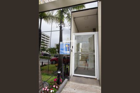 Apartamento para alugar com 45m², 2 quartos e 1 vagaFachada - placa instalada