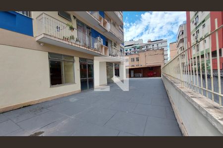 Apartamento para alugar com 90m², 2 quartos e 1 vagaÁrea comum