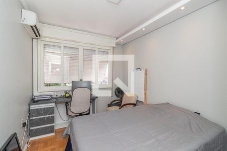 Quarto 2 de apartamento para alugar com 2 quartos, 70m² em Floresta, Porto Alegre