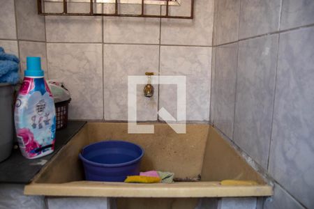 Casa à venda com 101m², 3 quartos e 2 vagasÁrea de Serviço